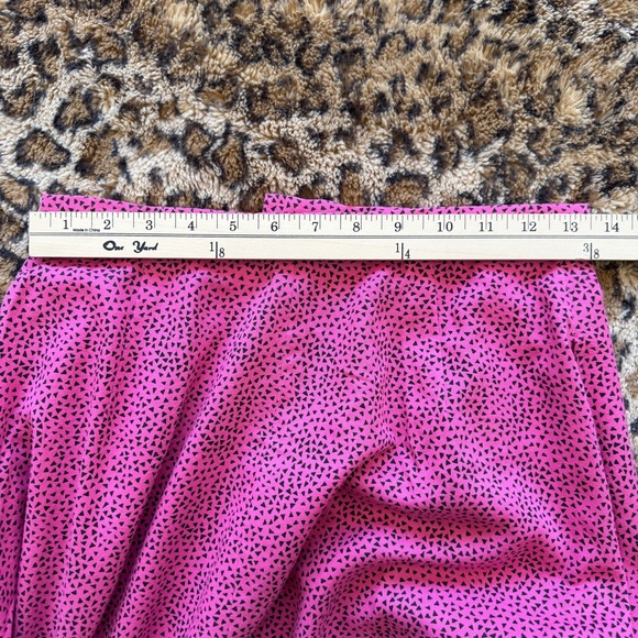 Retro Pink A Line Skirt - Picture 4 of 7